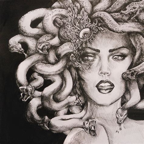 Pin by Szabo Zsolt on Black and white | Medusa art, Medusa drawing ...