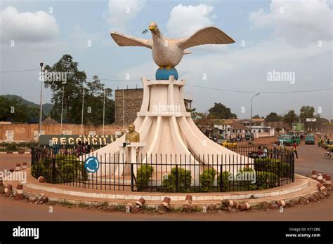 Central African Republic, Bangui, Downtown, Monument of Peace Stock Photo: 159219738 - Alamy