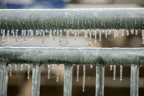 Portland winter storm: A timeline for when bitter cold, snow, ice ...