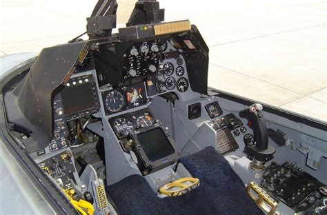 F16 Viper Cockpit - F 16 Falcon Viper Cocpit Cockpit Fighter Aircraft ...