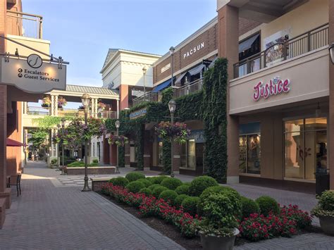 Short Pump Town Center — Rich Life in Richmond, Virginia