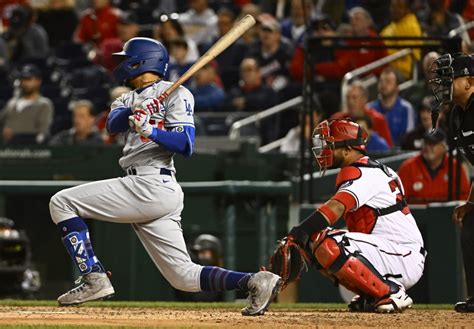 Dodgers: Mookie Betts Tries to Assist Fan After Embarrassing Moment ...