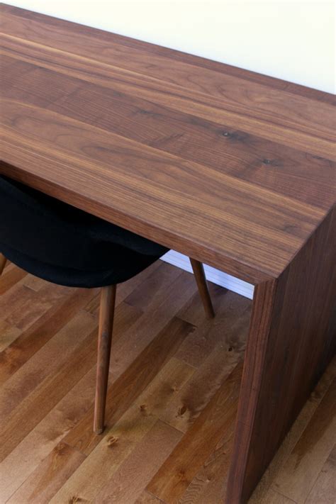 DIY Solid Walnut Waterfall Desk for Two | Dans le Lakehouse