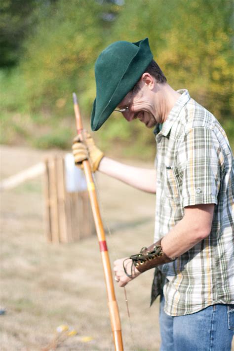 School of the Renaissance Artisan: Archery Practice with Robin Hood: Introducing the Worshipful ...