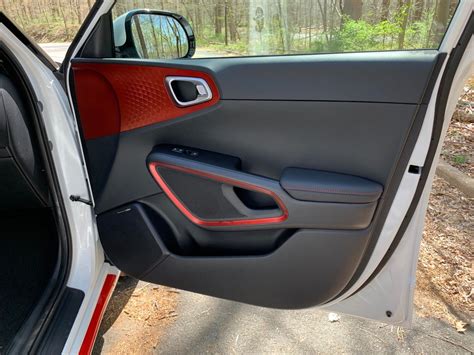 2020 Kia Soul: 108 Interior Photos | U.S. News