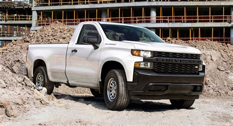 The New Chevy Silverado’s Duramax Diesel Will Be The Only One Made In ...