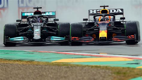 How the Hamilton vs Verstappen battle compares to the closest F1 title ...