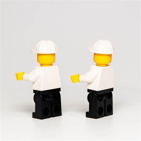 2x LEGO Classic Town Harbor Boatman Boat Worker Minifigure 4030 (boat0