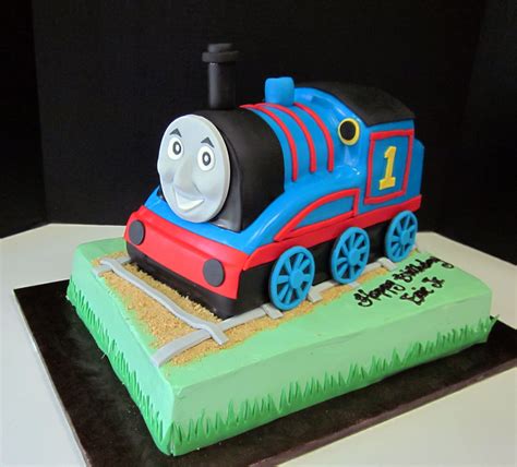 Thomas The Train Cakes – Decoration Ideas | Little Birthday Cakes