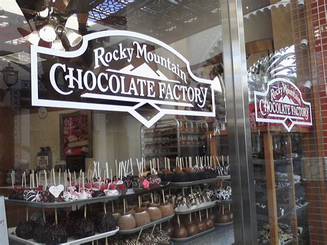 Rocky Mountain Chocolate Factory | Chocolate en Masse | Chocolate en Masse