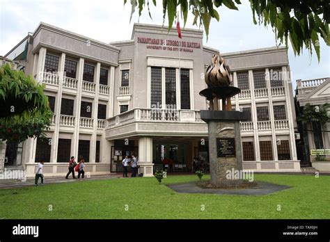 MANILA, PHILIPPINES - NOVEMBER 24, 2017: People visit University of the ...