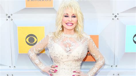 Dolly Parton & Carl Dean Celebrated Their 50th Wedding Anniversary In ...