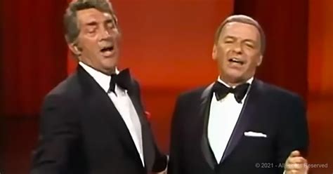 Dean Martin and Frank Sinatra seamlessly string together 7 classic ...