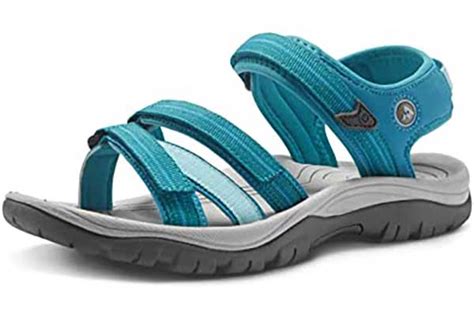 Top 10 Best Walking Sandals for Women in 2023 Reviews