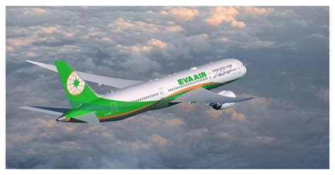 10 Best Airlines in Asia for 2023 with Services and Ratings