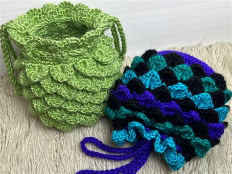 Crochet Purse Pattern: Wisteria Wristlet - Etsy