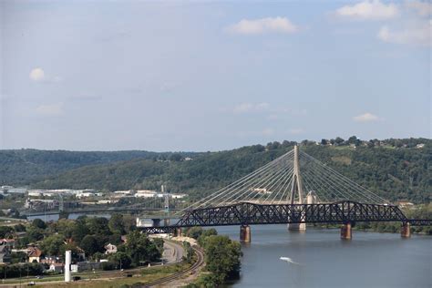 Ohio River Bridges | Three Ohio River Bridges linking Steube… | Flickr