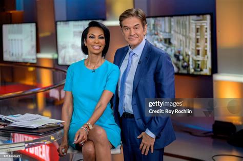 Host Harris Faulkner with Dr. Oz as he visits "Outnumbered Overtime ...