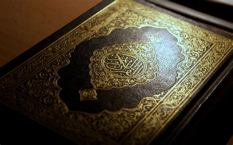 Holy book of Islam, The Quran Fond d'écran HD | Arrière-Plan | 2560x1600