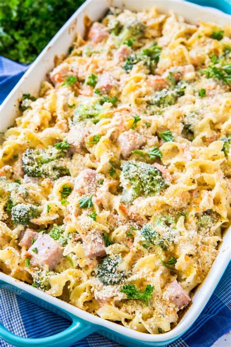 Easy & Creamy Ham Casserole Recipe l The Novice Chef