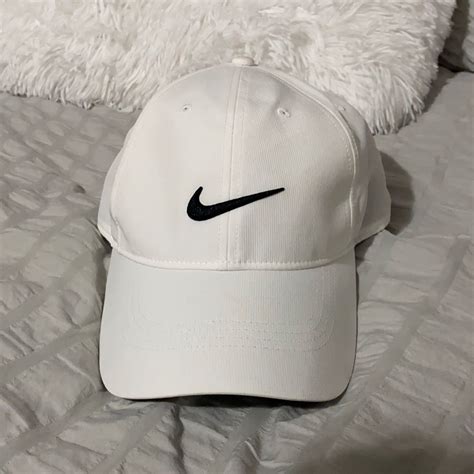 Unisex Nike Hat in 2024 | Nike accessories, White nike hat, Nike hat