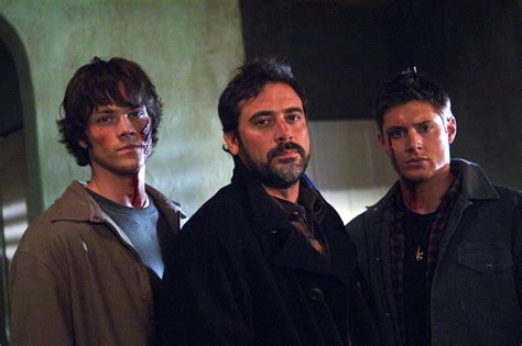 Jeffrey Dean Morgan 300. Bölüm İçin Supernatural'a Geri Dönüyor!