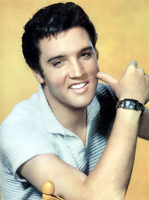 Every Picture Of Elvis Shows His Compulsion To Dying His Hair