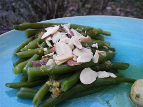 French Green Beans Almondine Recipe - Genius Kitchen