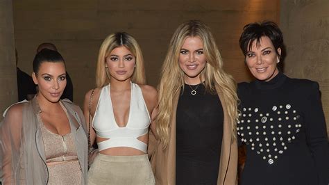 How Kris Jenner Reacted to Khloé Kardashian's Pregnancy | Glamour