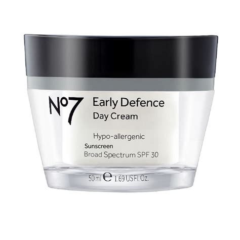 NO7 Early Defence Day Cream, Hypo-allergenic, Sunscreen, Broad Spectrum, SPF 30, 1.69 fl oz ...