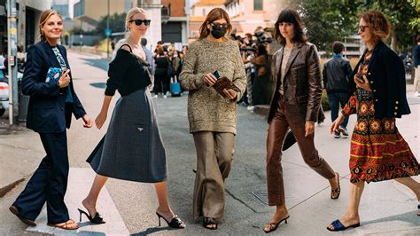 Shop 8 Milan Fashion Week Street Style Looks From the Spring 2022 Shows | Vogue