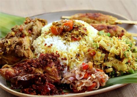 Resep Nasi Campur Bali oleh Devina Hermawan - Cookpad