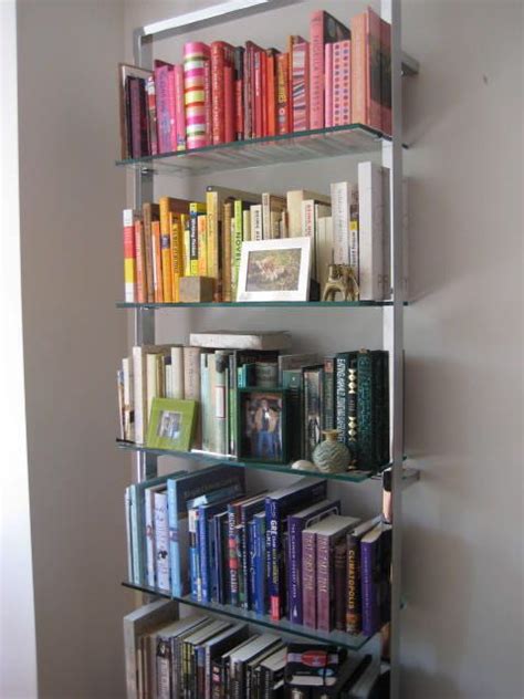 Rainbow bookshelf: So want to do this... | Bookshelves, Library room, Sweet home