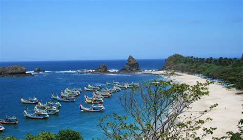 5 Most Beautiful Beaches in East Java – Visit Indonesia – The Most ...