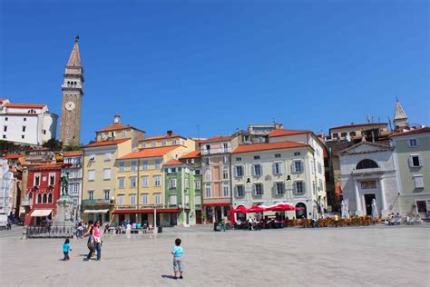 15 Beautiful Tartini Square Photos To Inspire You To Visit Piran, Slovenia