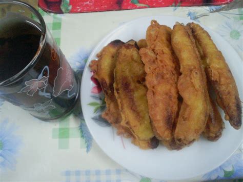 Lagesi Qhaifa: PISANG NANGKA GORENG.......