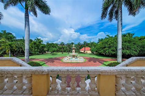 Tour a Beachfront Mansion in Naples, Fla. | HGTV.com's Ultimate House ...