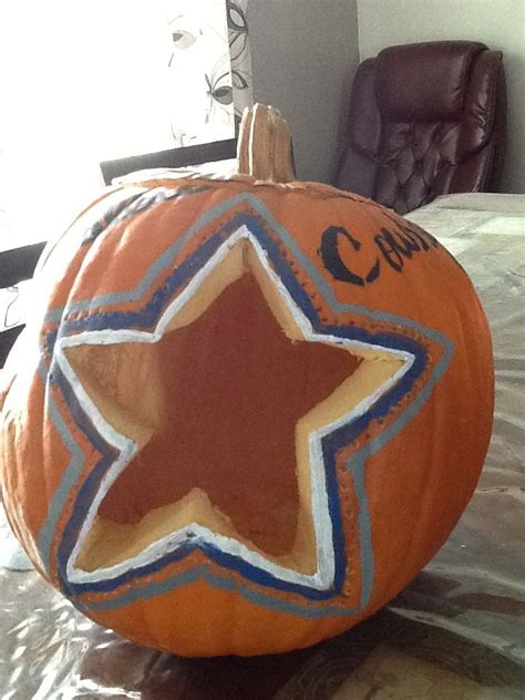 Dallas Cowboys Pumpkin | Cowboy pumpkin, Halloween pumpkins, Painted ...