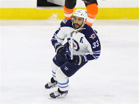 Dustin Byfuglien Remains Key to the Winnipeg Jets Success