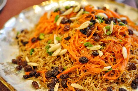 Kabuli Pilau - rice with lamb, raisins, carrots, pistachio and almond | Afghan food recipes ...