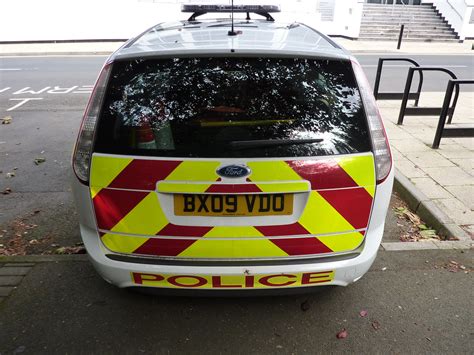 Warwickshire Police response car (rear view) | The rear view… | Flickr