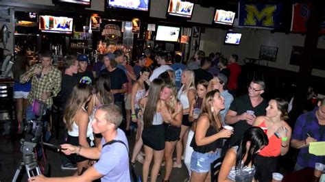 College Night Wednesdays at Grand Tavern Delray Beach FL | (561)279 ...