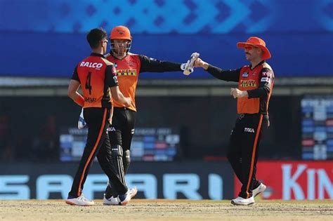 IPL 2021: David Warner explains why Abhishek Sharma bowled the first over