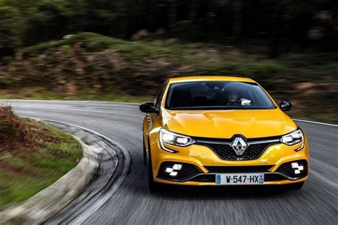 Renault Megane RS 300 Trophy (2020) Specs & Price