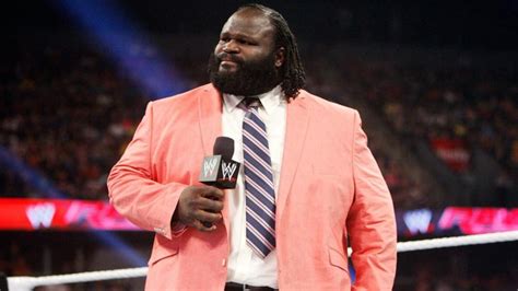 Mark Henry Reveals Whereabouts Of Salmon 'Retirement' Suit - WrestleTalk