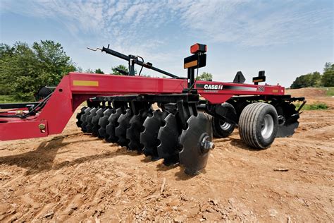 Heavy-Offset Disk Harrows | Tillage Equipment | Case IH