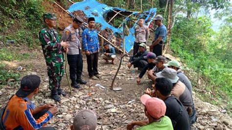 Resahkan Masyarakat, Tambang Batu Akik Ilegal Bungbulang Garut Ditutup Polisi