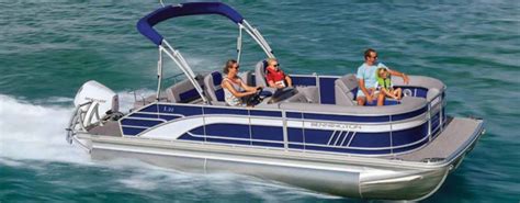 BENNINGTON LUXURY PONTOON BOATS – NEW SPORT LINE 22′ – 26′ | Boat Gold ...