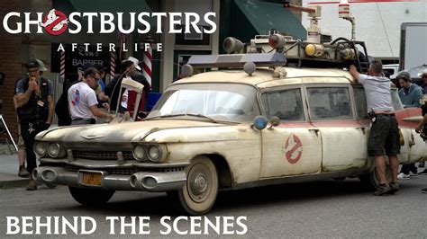 GHOSTBUSTERS: AFTERLIFE - Bringing the Ecto-1 Back to Life - YouTube