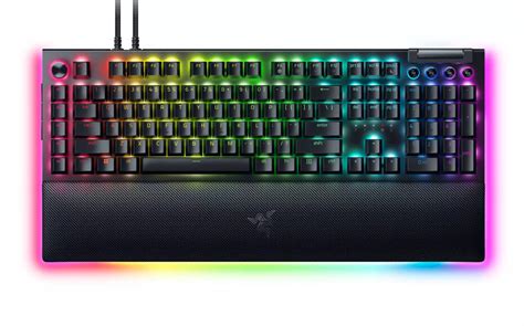 Razer BlackWidow V4 Pro Reviews, Pros and Cons | TechSpot